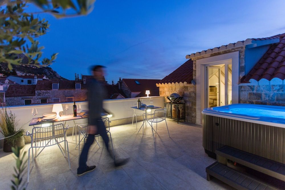 Stone House Franco