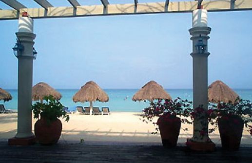 Beachcomber Club Resort