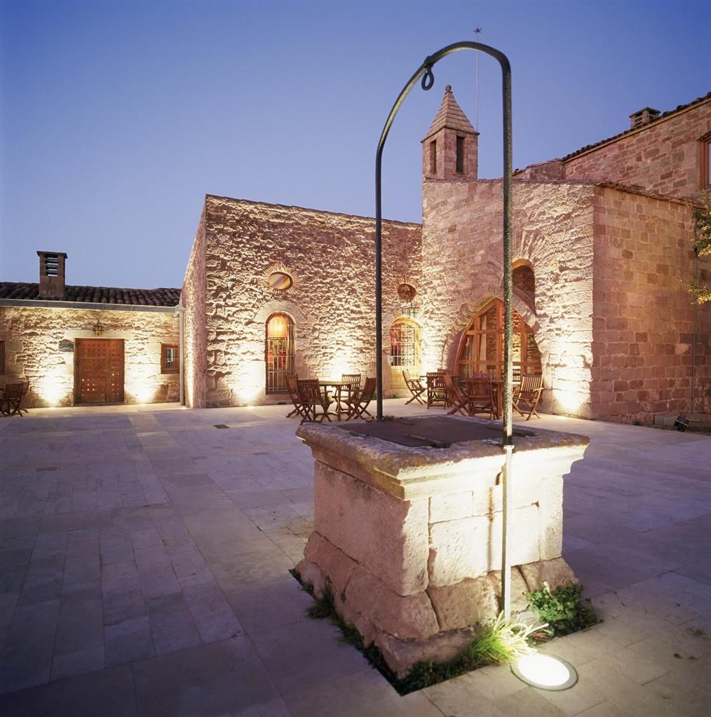 Parador De Cardona
