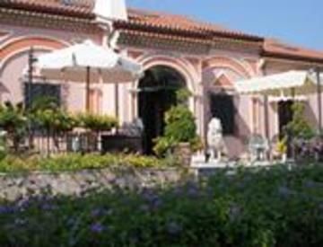 Hotel Ristorante Borgo La Tana