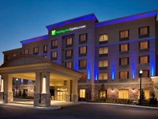 Holiday Inn Express & Suites Vaughan-Southwest