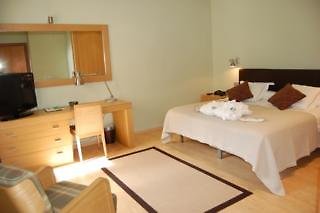 Hotel Manantial