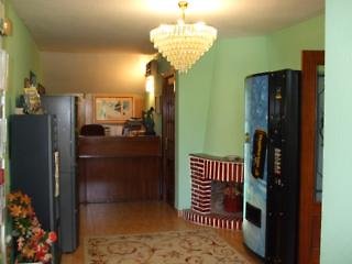 Hotel Azcona