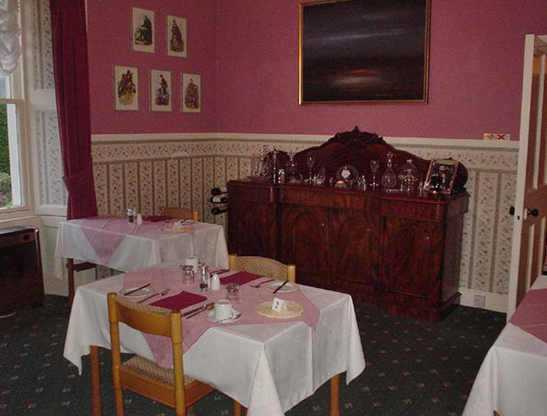 Mansefield Guest House