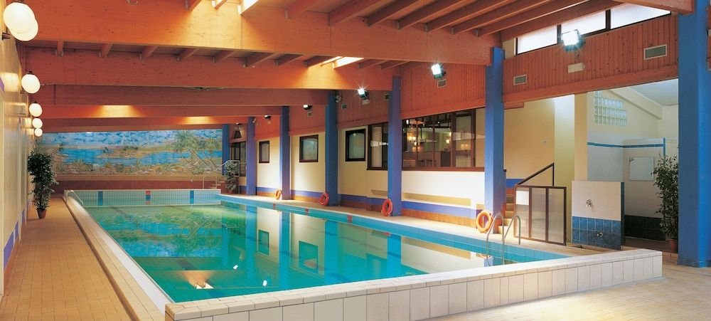 Leo Hotel