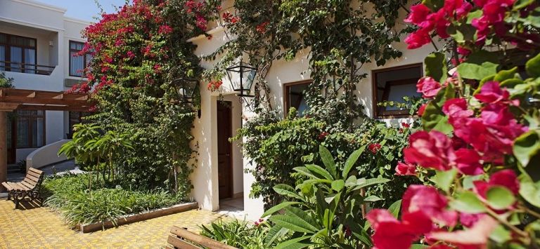 La Hacienda Bahía Paracas