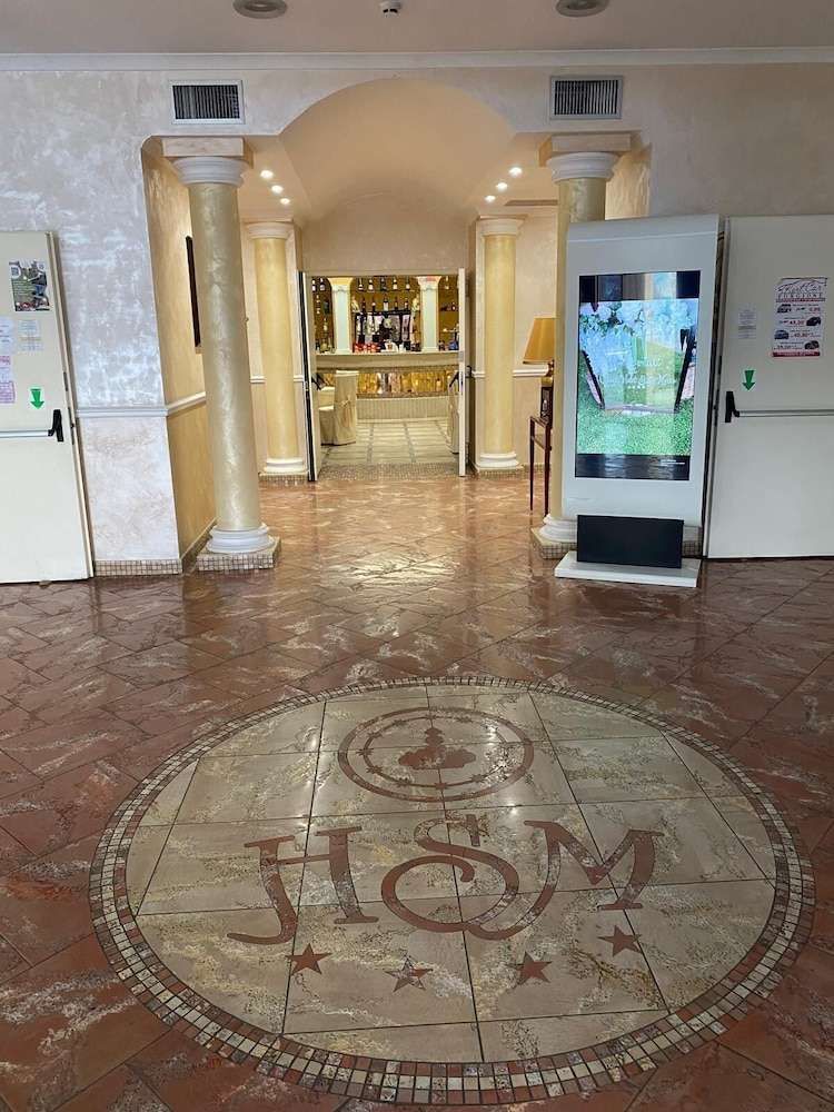 Grand Stella Maris