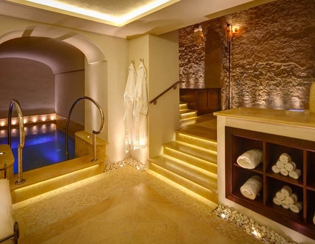 Monastero Santa Rosa Hotel & Spa