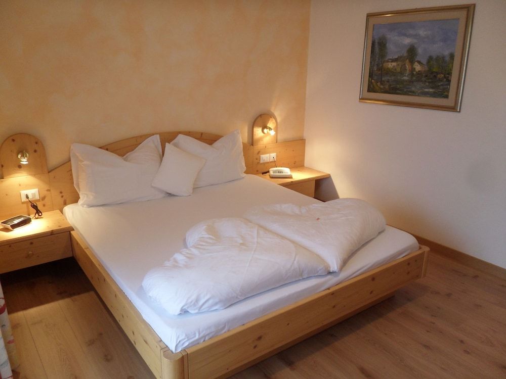 Hotel FleurAlp