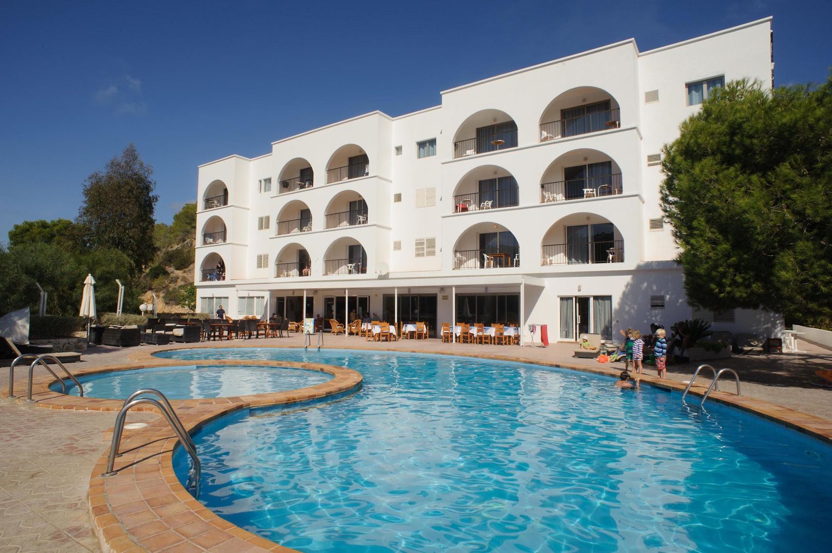 Aparthotel Puerto Cala Vadella