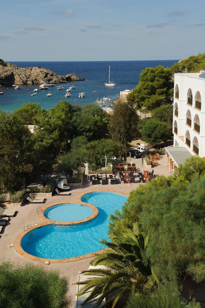 Aparthotel Puerto Cala Vadella