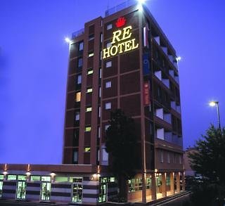 Hotel Re