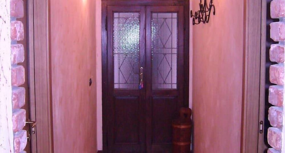 Glicine House