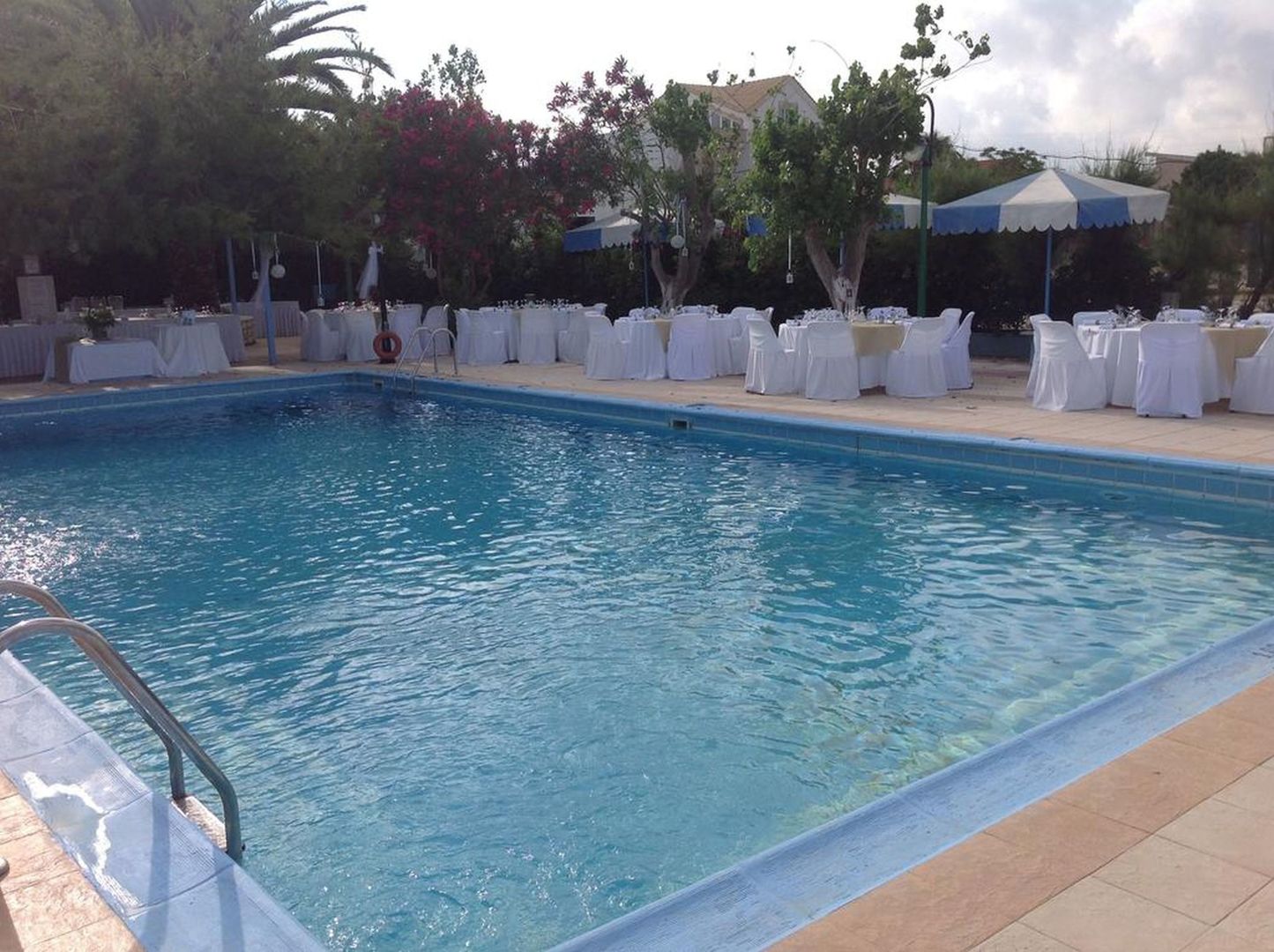 Hotel Summery