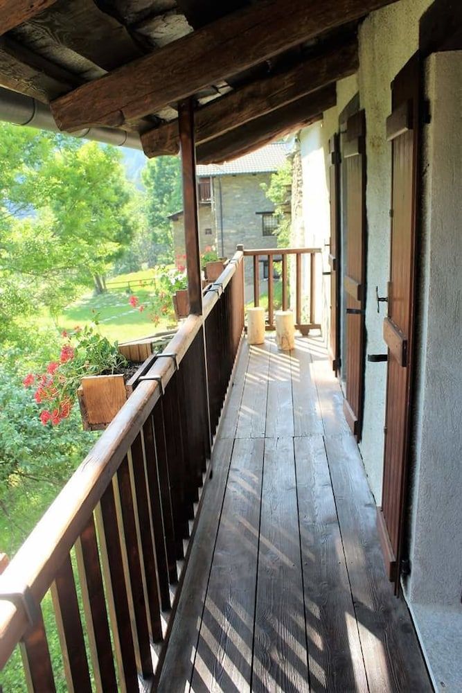 B&B Lou Bindel