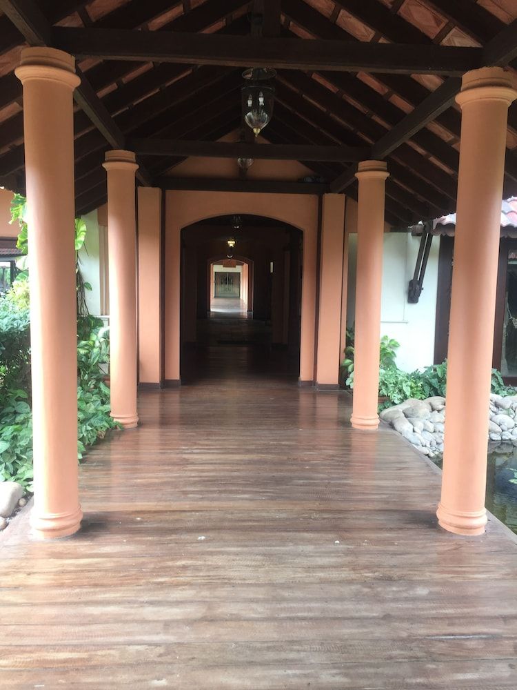 Madhubhan Resort And Spa