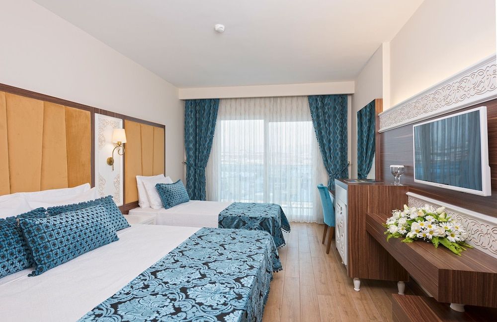 Simurg Halal Luxury Hotel