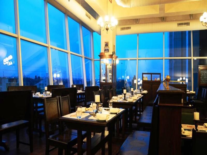 Crowne Plaza Greater Noida