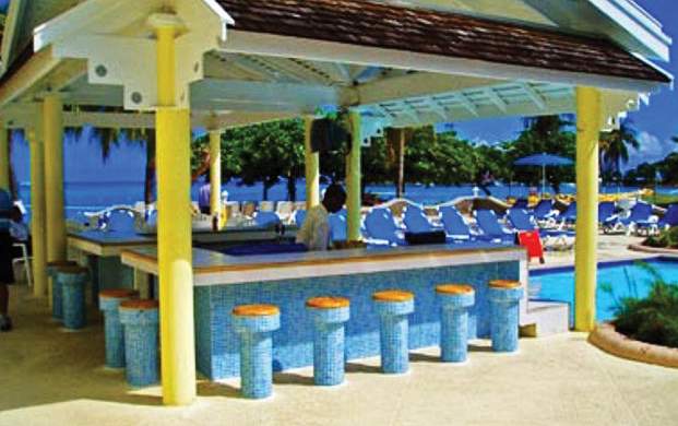 Rooms On The Beach - Ocho Rios