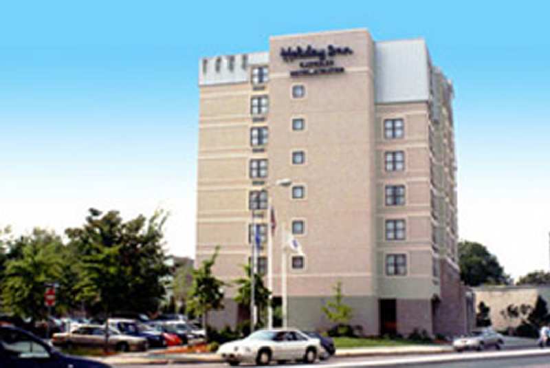 Holiday Inn Express & Suites Boston - Cambridge