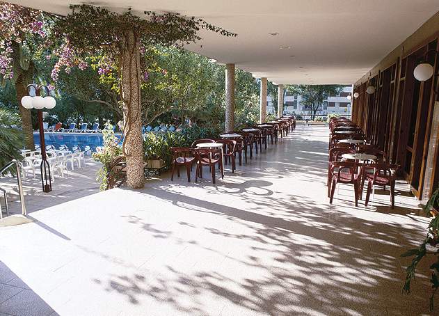 Los Robles