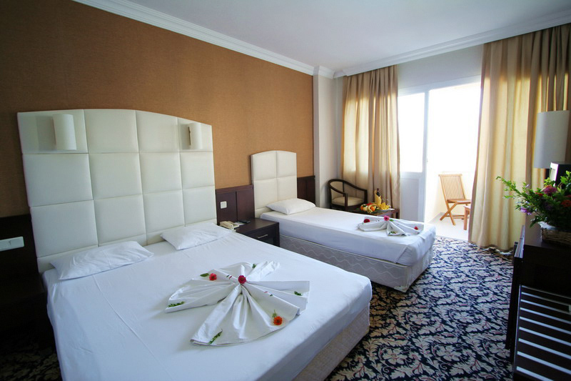 Fortezza Beach Resort