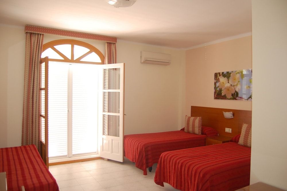 Hostal Marazul