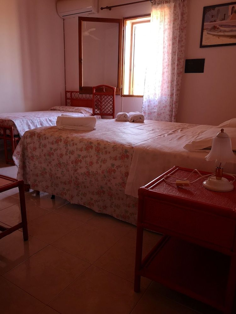 Camping Gioiosa B&B