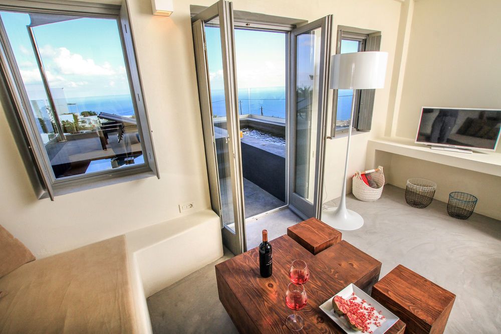 West East Suites