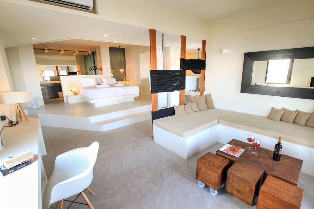 West East Suites