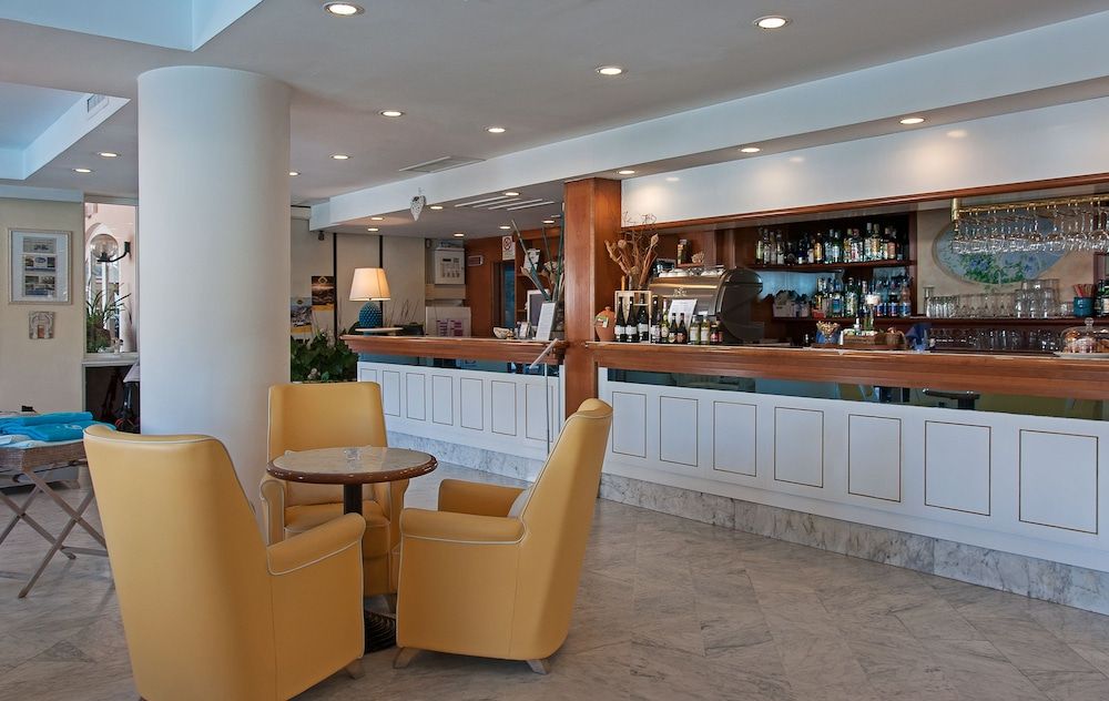 Hotel Eden