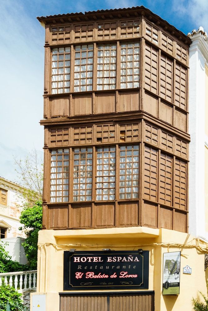 España