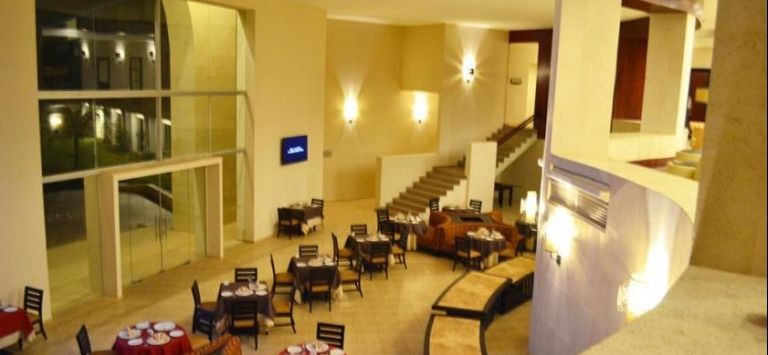 Sun Hotel