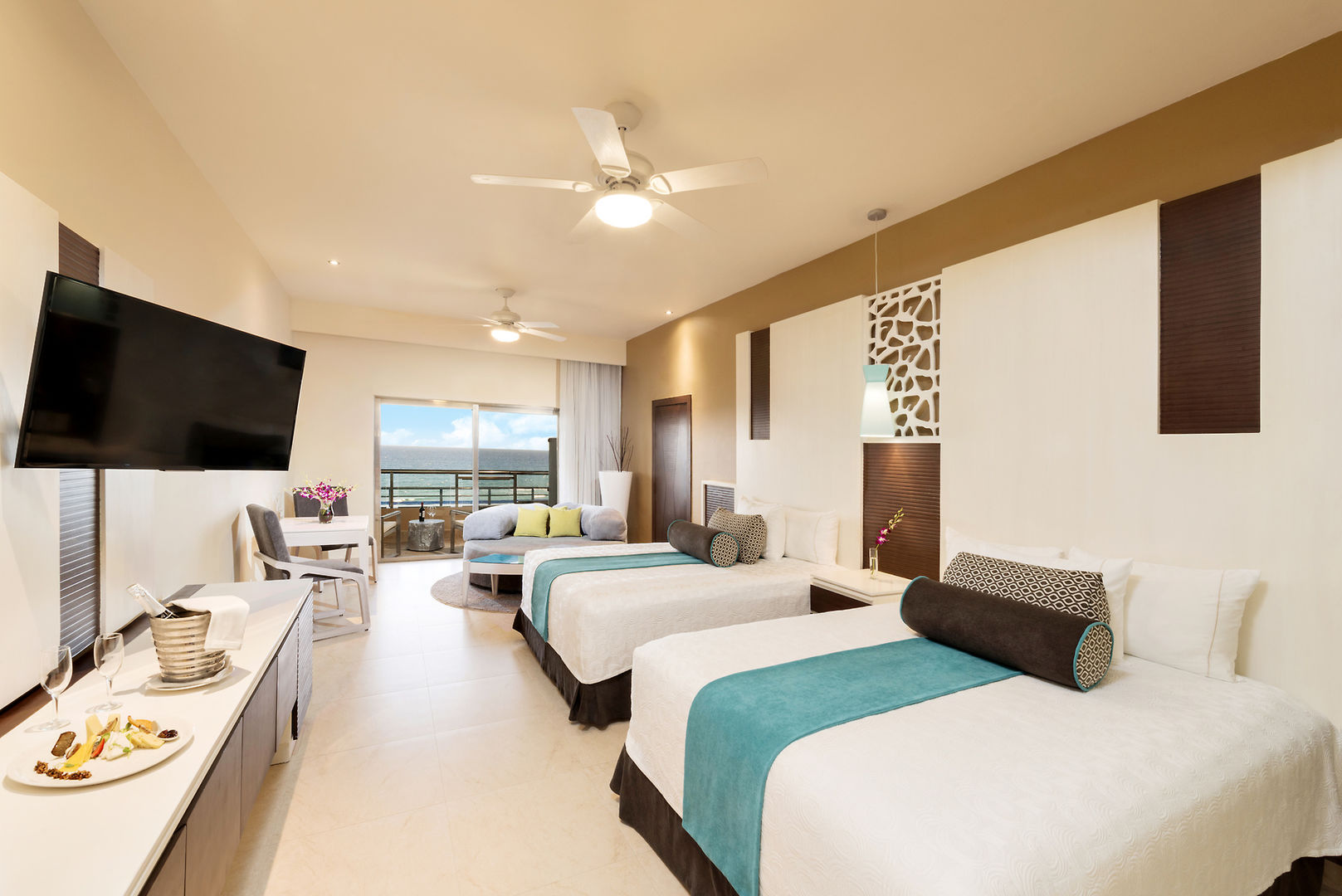 El Dorado Seaside Suites by Karisma