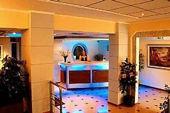 Argo Hotel Piraeus