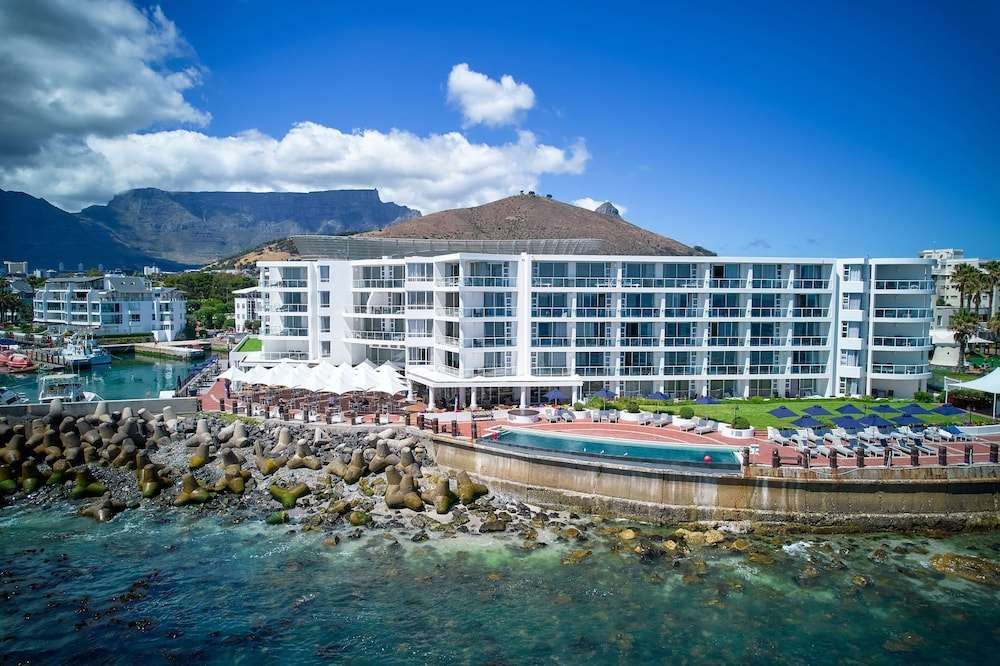 Radisson Collection Hotel, Waterfront Cape Town