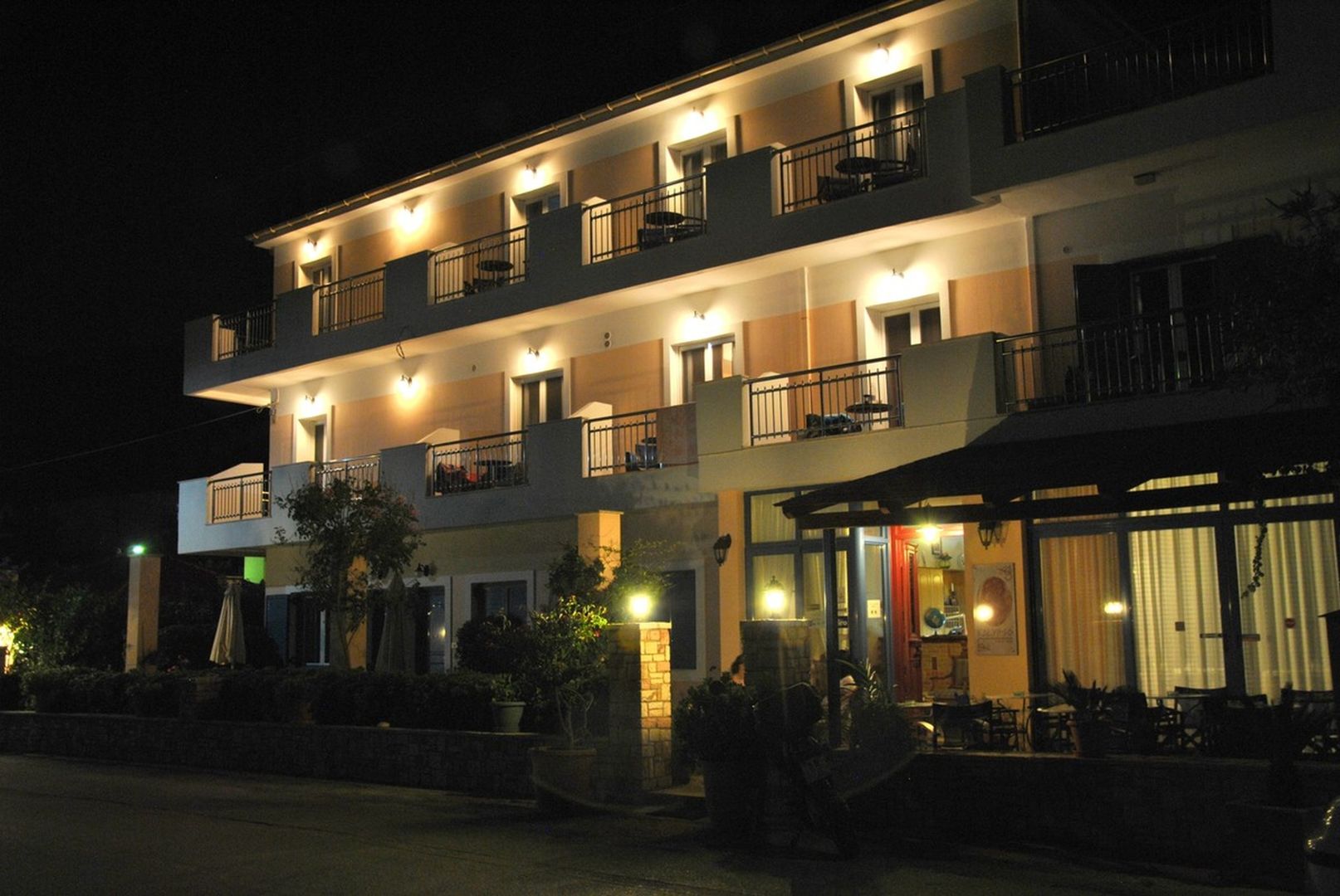 Kalypso Rooms