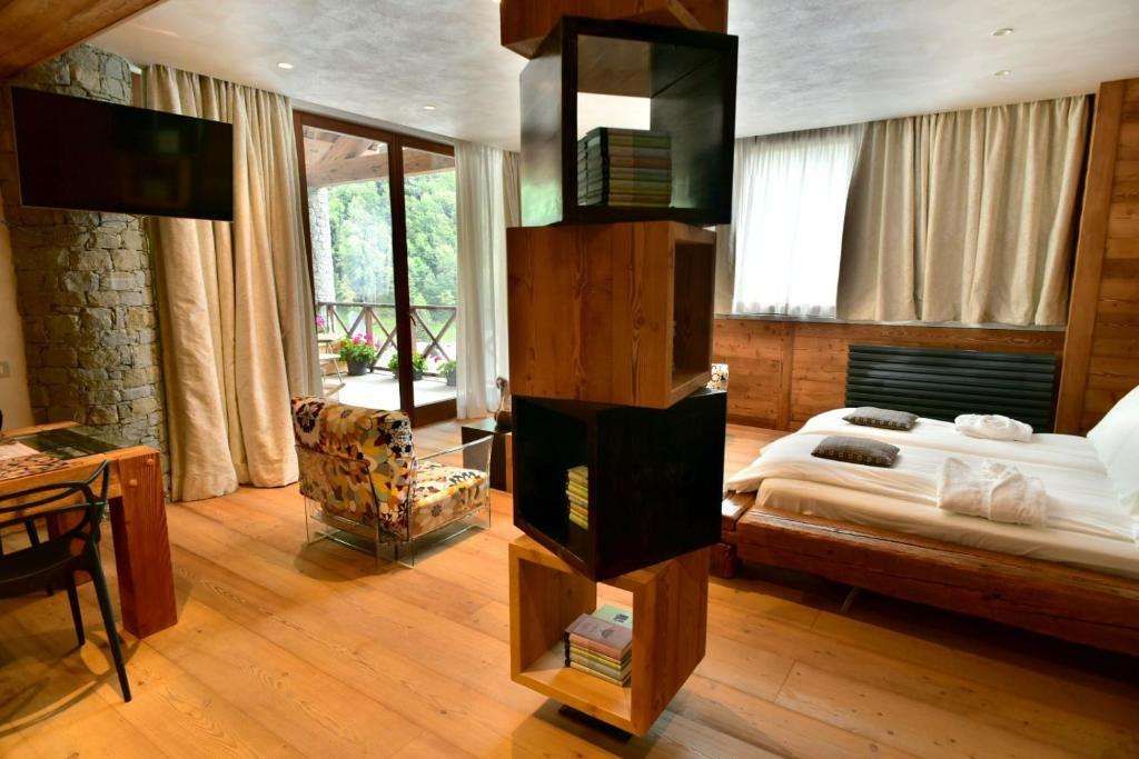 MH Olen Hotel