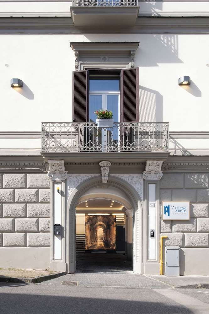 Palazzo Adele Rooms & Apartments