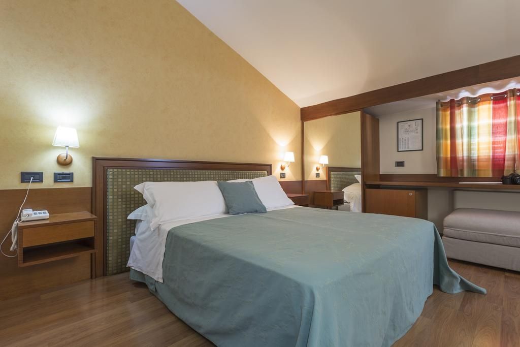 Hotel Montreal