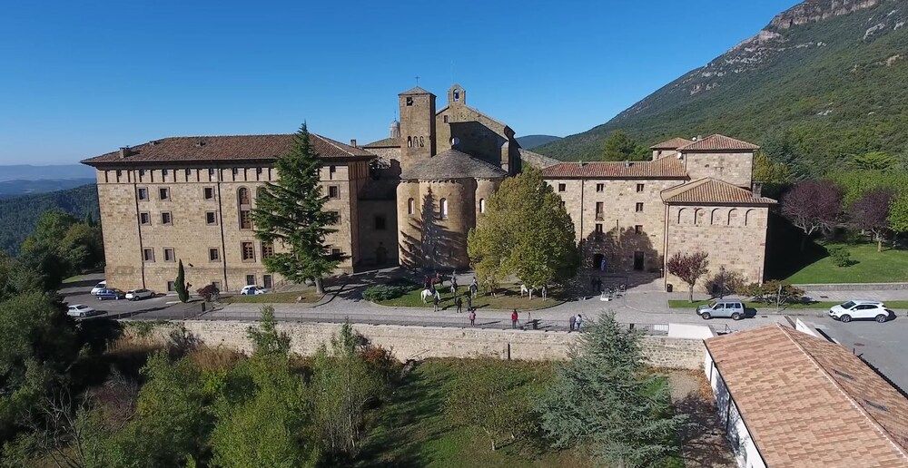 Hotel Monasterio de Leyre