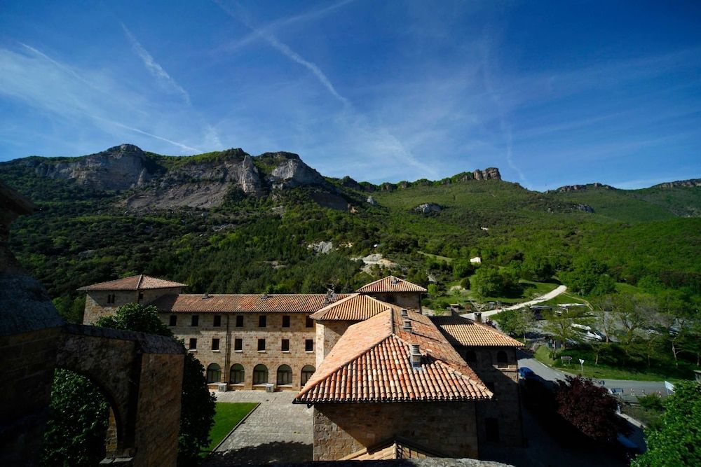 Hotel Monasterio de Leyre