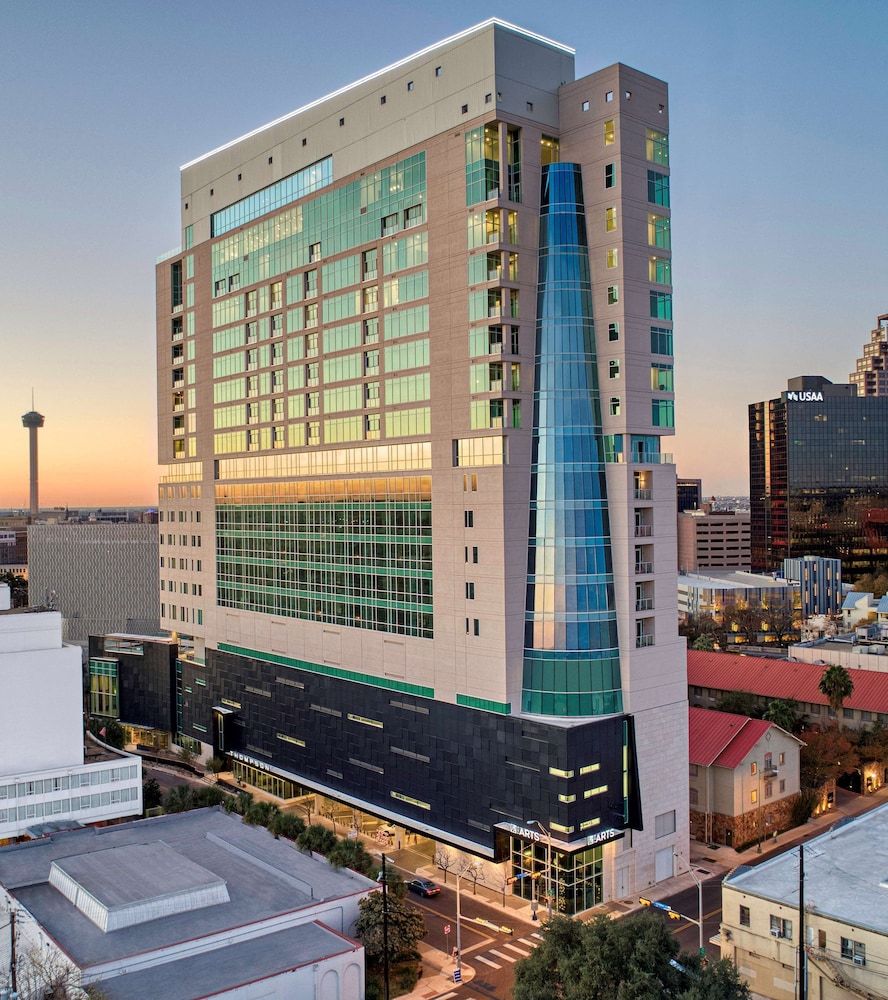 Thompson San Antonio – Riverwalk