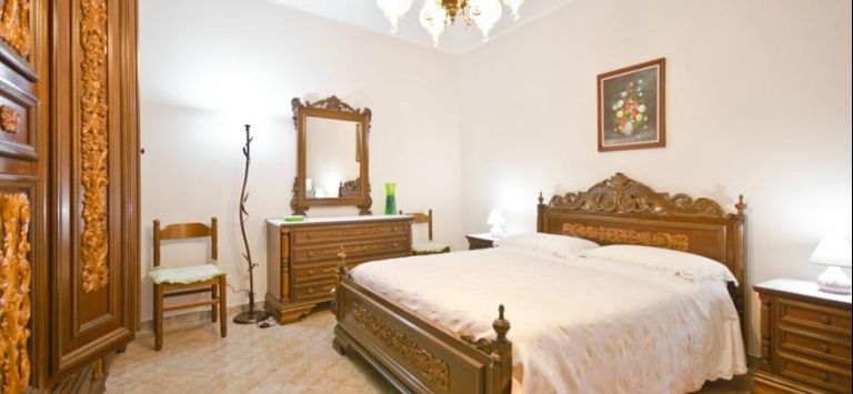 Saint Philippe House