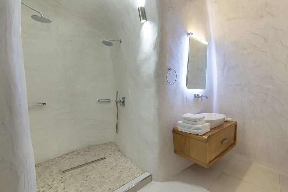 Daydream Luxury Suites