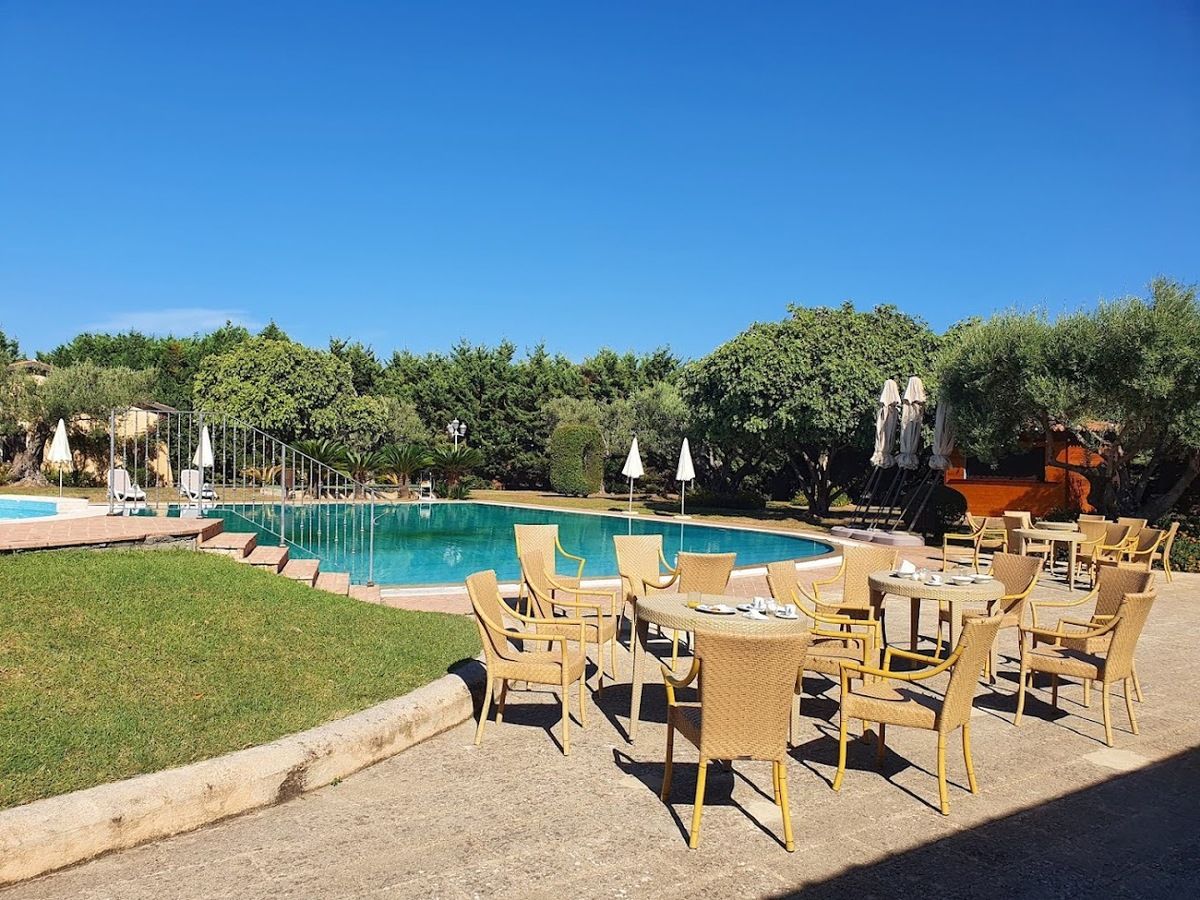 Borghetto Beach Club Resort