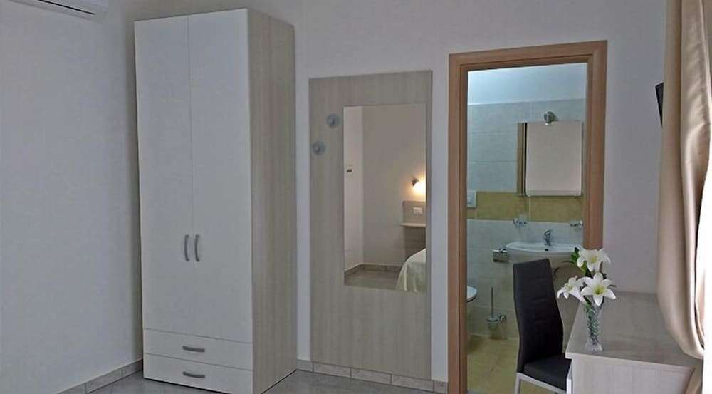 Al Giglio Bed & Breakfast