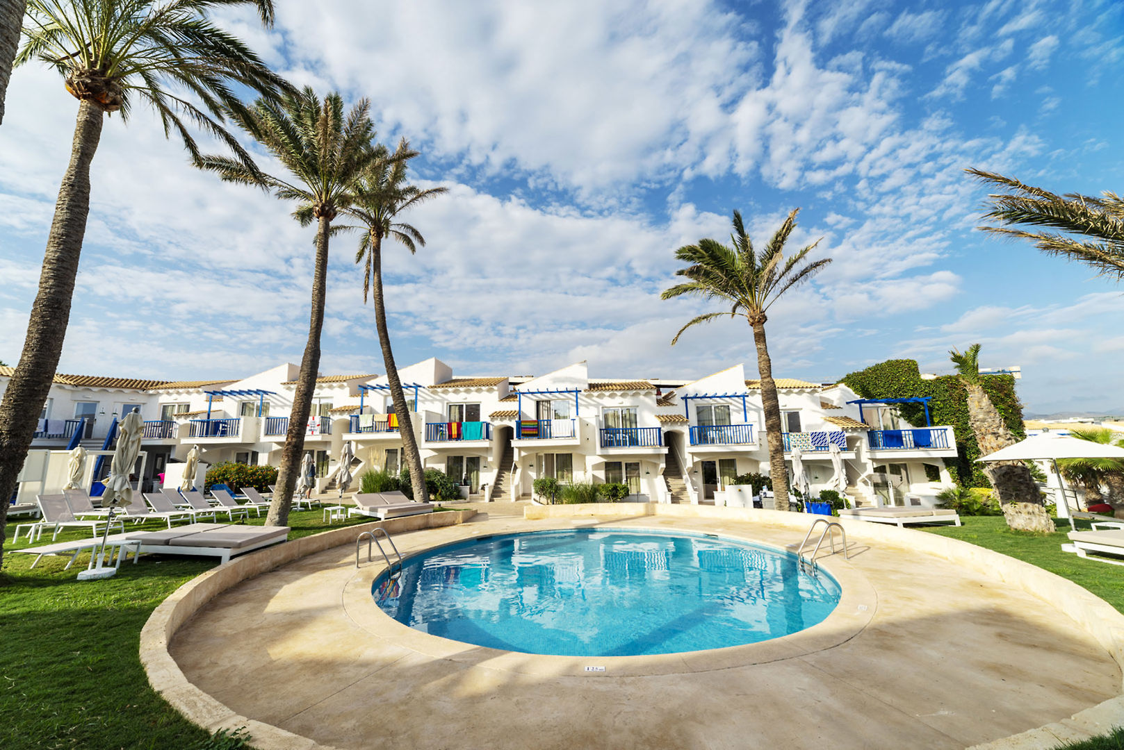 Parque Nereida Suites Hotel