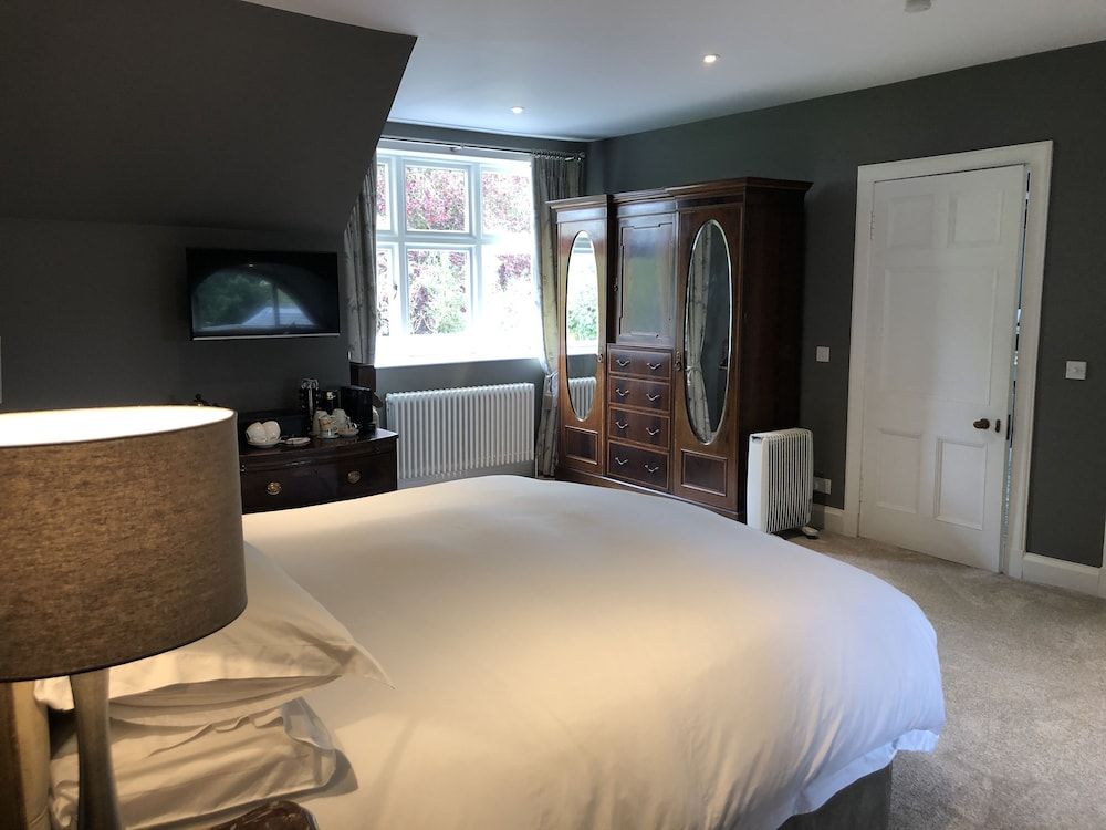 Woodcroft House
