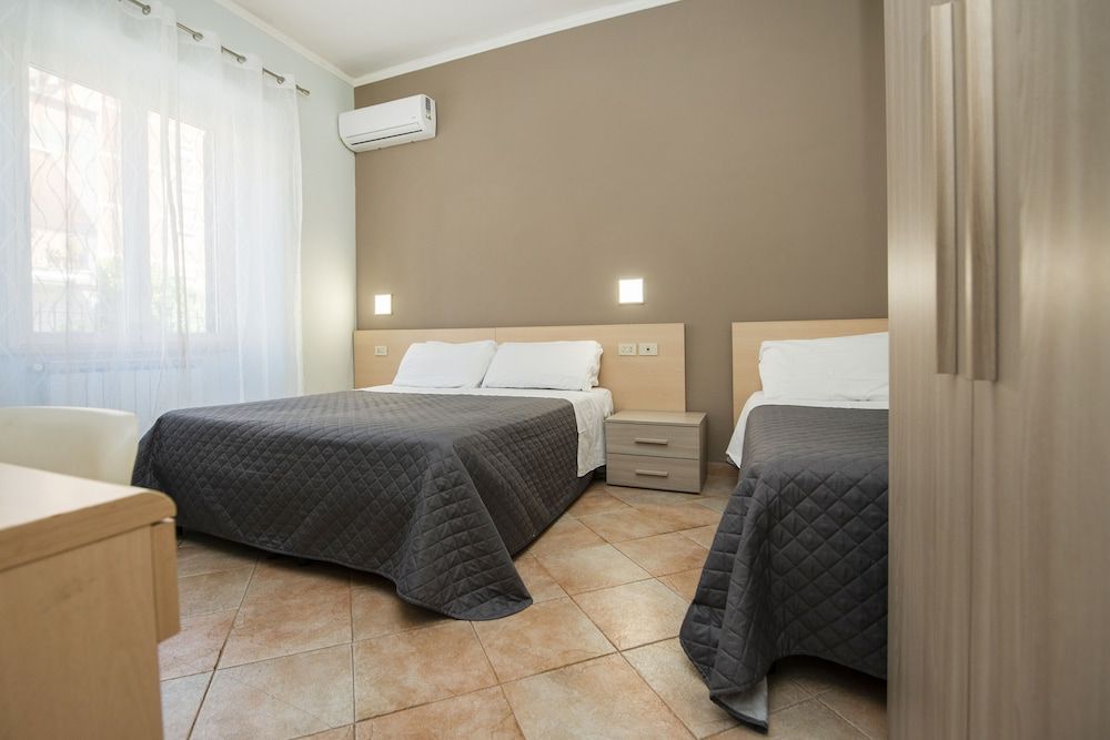Gu Hotel